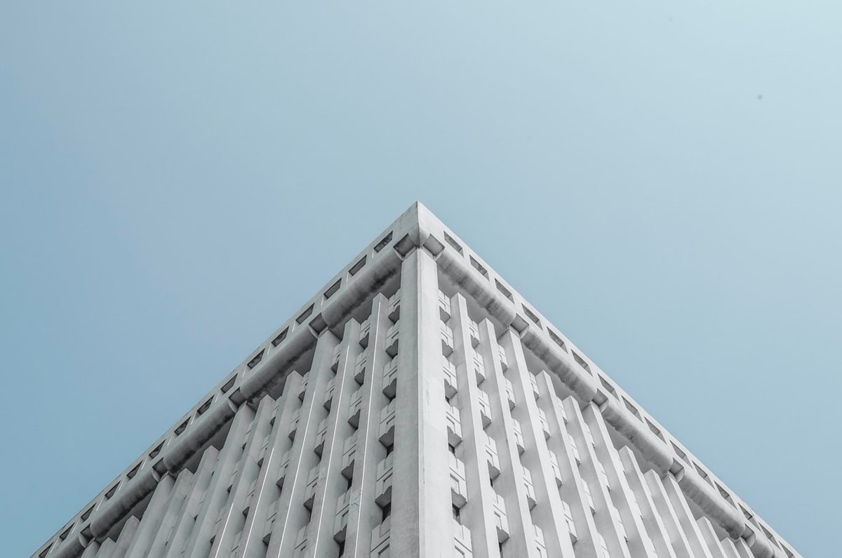 韩漫屋的传播语法：围绕标题的承诺做用流程方式讲